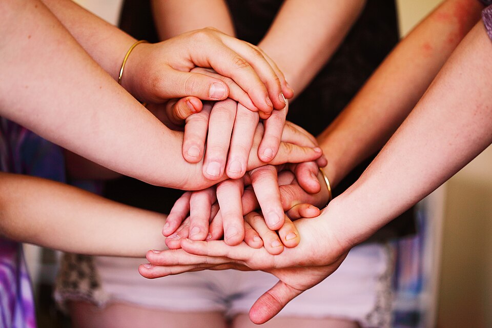 Amicale "Les mains en poche"